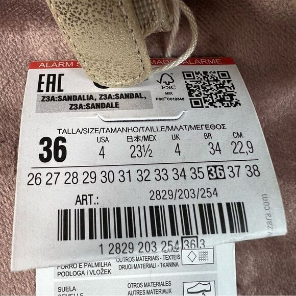 Zara Girls Foiled Gold Ruffle Open Toe Sandals - Picture 9 of 9